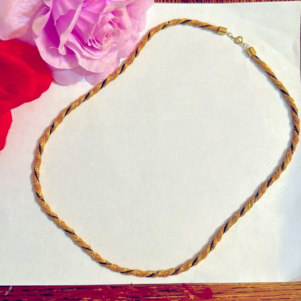 Men’s wired black and gold plated necklace